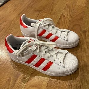 Like new. Worn once. Excellent condition. Red/white Adidas.